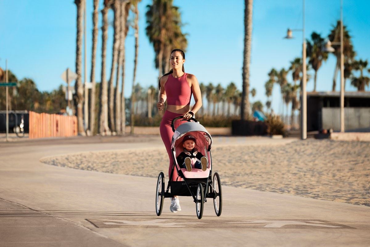 Η CYBEX παρουσιάζει τη σειρά SPORT, μια νέα καινοτόμα κατηγορία προϊόντων, ειδικά σχεδιασμένων για άθληση με το παιδί