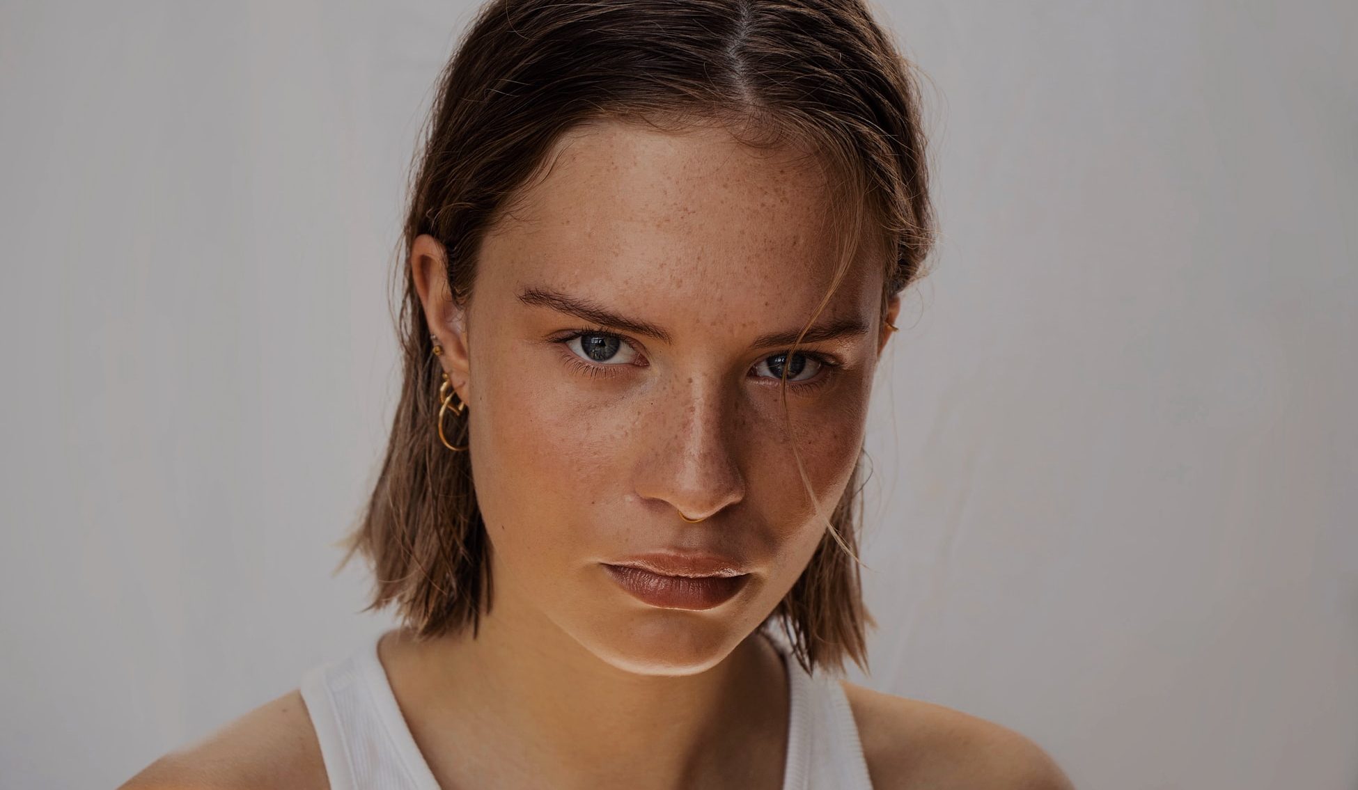 Face steaming: Αυτό είναι το μυστικό για λαμπερή και καθαρή επιδερμίδα