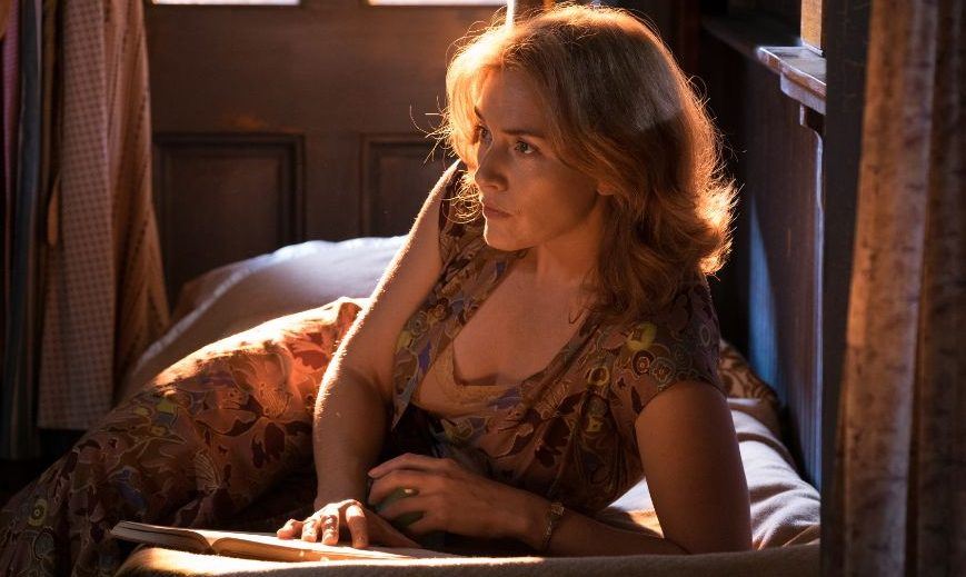 Η κόρη της Kate Winslet, Mia Threapleton, ακολουθεί τα βήματα της μητέρας της