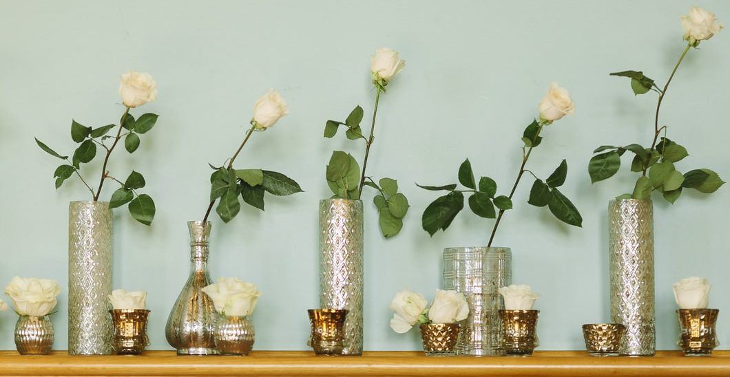 DIY: Δε θα καταλάβει κανείς πως αυτά τα βάζα δαπέδου, τα έχεις φτιάξει μόνη σου