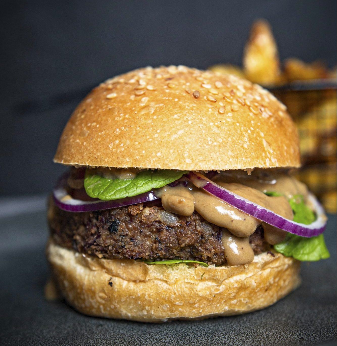 2 εύκολες συνταγές για μια λαχταριστή, vegan Κυριακή του Πάσχα