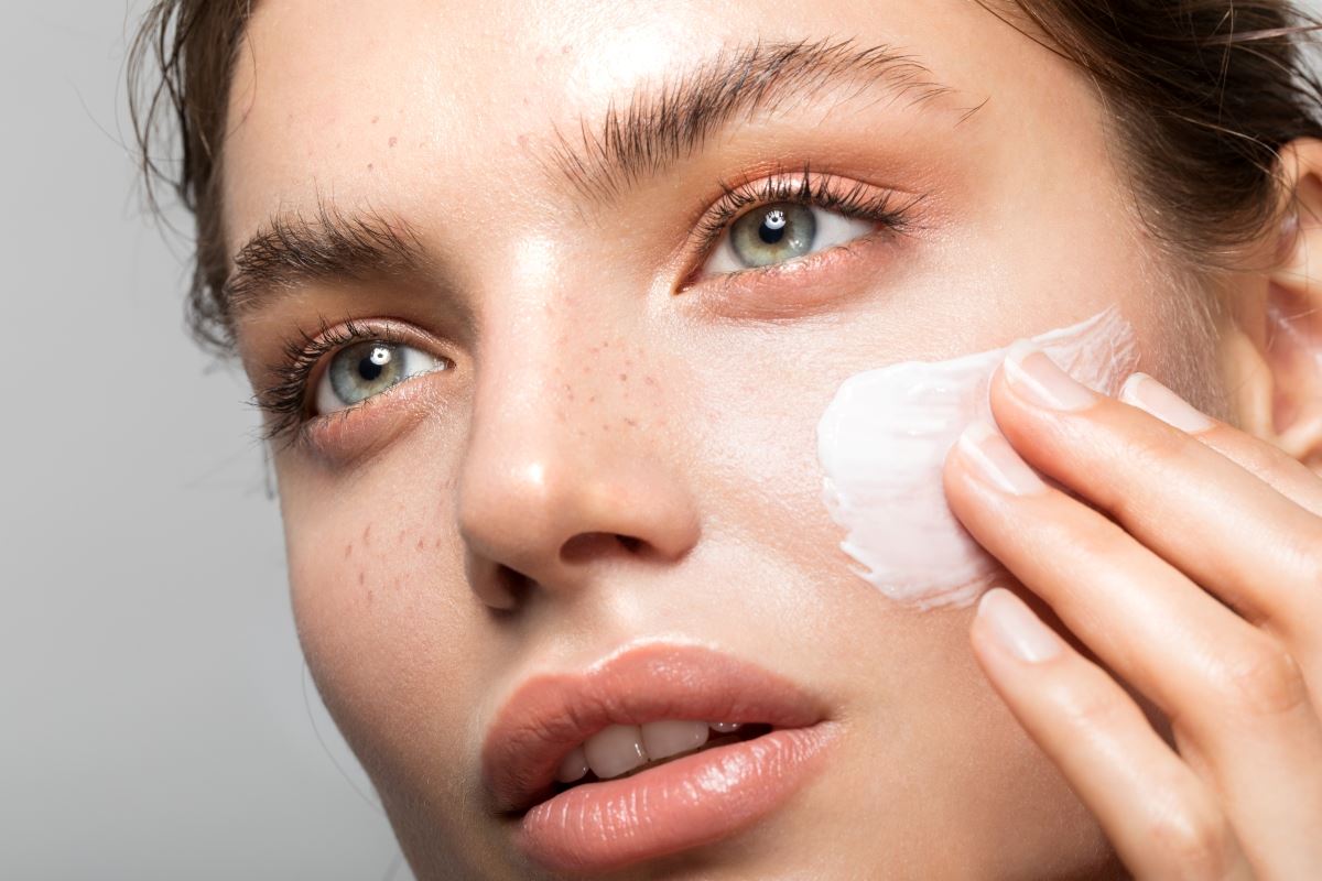 Αυτή είναι η σωστή σειρά για να εφαρμόζεις τα beauty προϊόντα σου