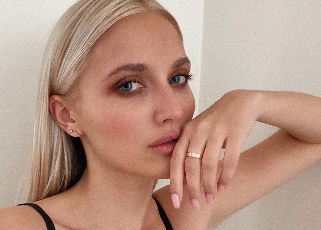 Makeup tips για τις επιδερμίδες που ιδρώνουν πολύ το καλοκαίρι