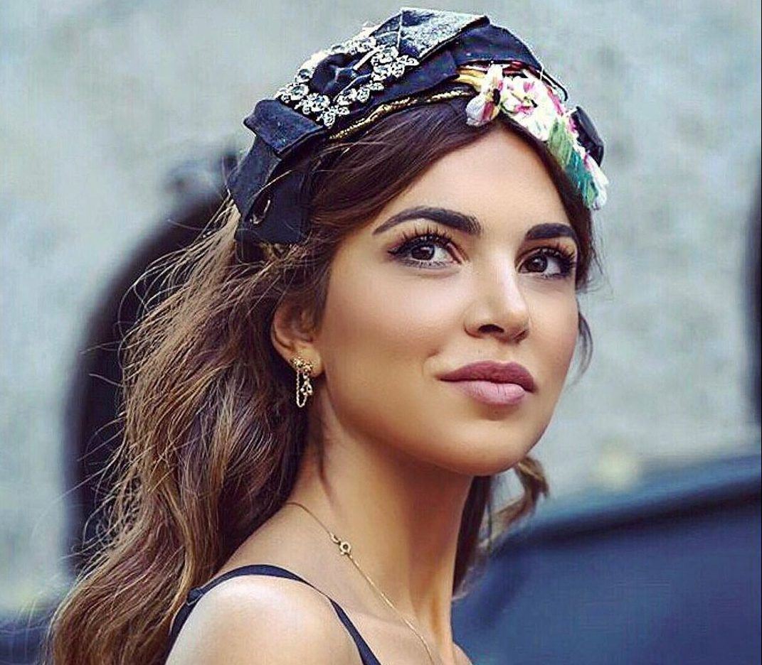 3 fashion girls μας δίνουν έμπνευση για τα χτενίσματα του Σαββατοκύριακου