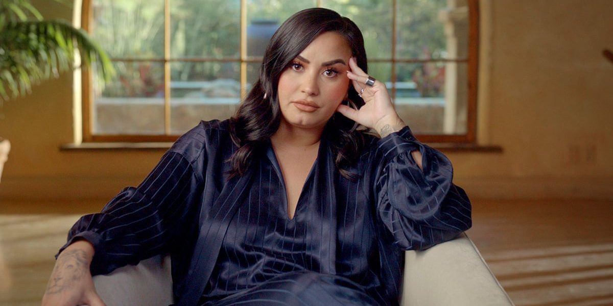 Το νέο hairstyle της Demi Lovato είναι ανατρεπτικό. Τόσο όσο και η ίδια!