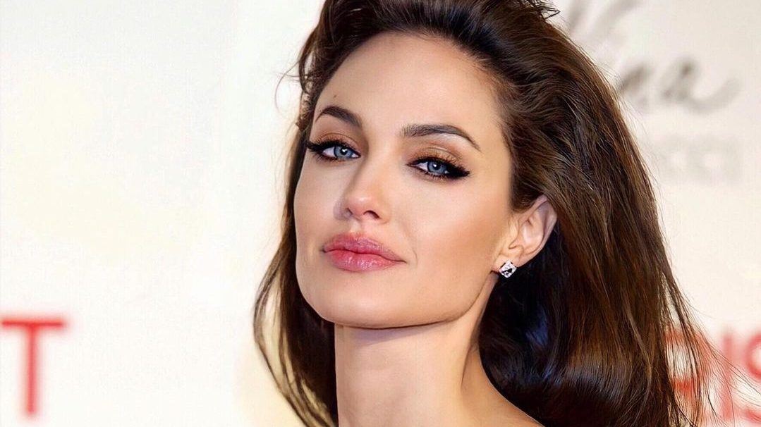 Angelina Jolie: H χειρουργική επέμβαση στην οποία υποβλήθηκε η κόρη της, Zahara