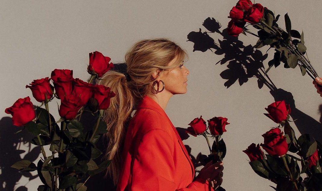 Wedding day: 6 looks από τις αγαπημένες μας influencers για να κλέψουμε τις εντυπώσεις