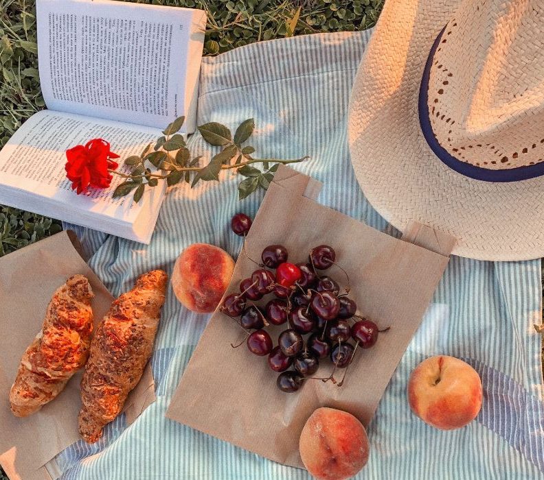 Αυτά τα σνακ είναι ό,τι πρέπει για τις βραδινές λιγούρες (που όλες έχουμε!)