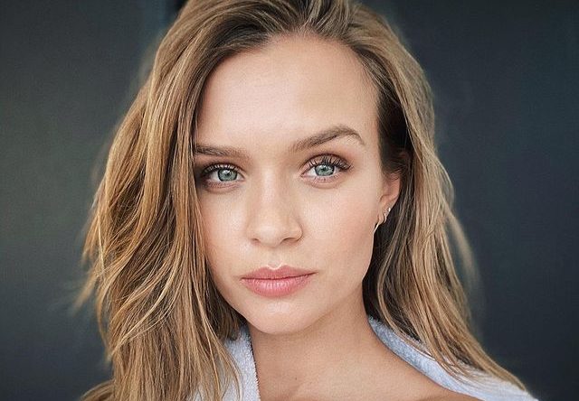 Καστορέλαιο: 5 οφέλη του που το κάνουν αναντικατάστατο για την επιδερμίδα σου