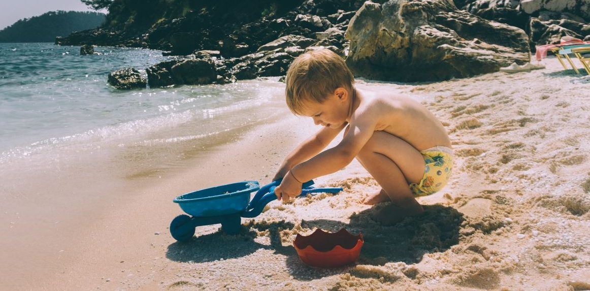 7 tips για να σταματήσει το ταξίδι με το μωρό να μοιάζει με εφιάλτη
