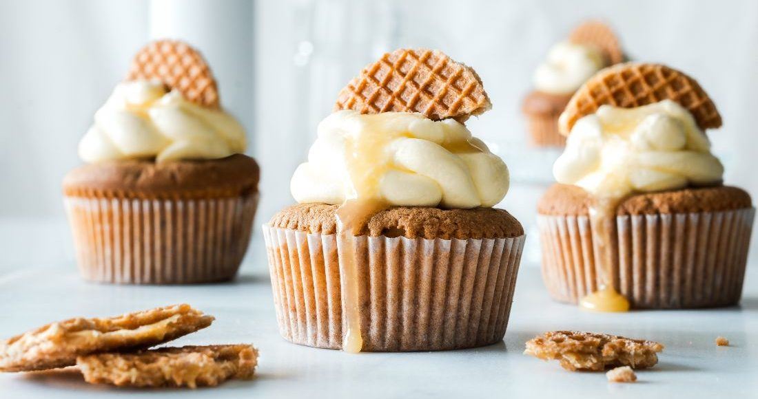 Cupcakes με μπανάνα και κρέμα τυριού: Αυτό το γλυκό δε θα το χορταίνεις!