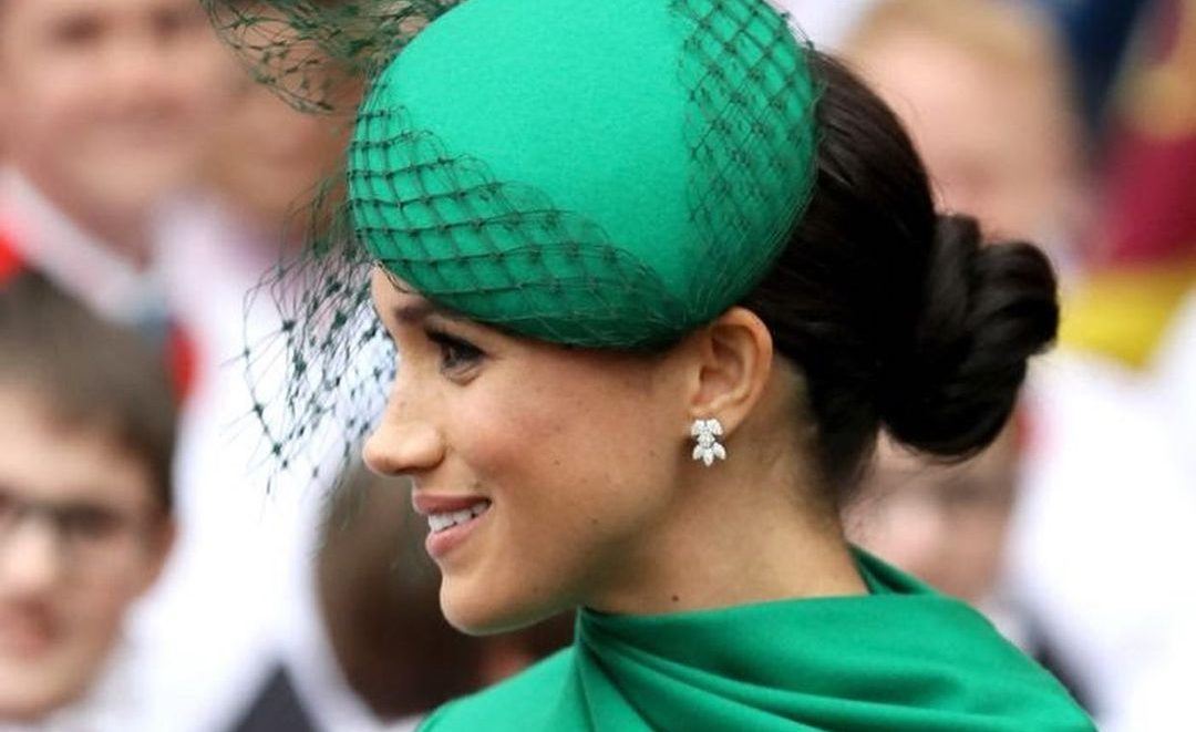 Έτσι ευχήθηκε η βασιλική οικογένεια στη Meghan Markle για τα γενέθλια της