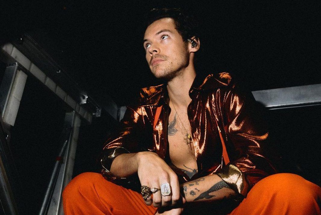 O Harry Styles μόλις έδωσε την καλύτερη συμβουλή για dating. Harry, σε εμπιστευόμαστε!