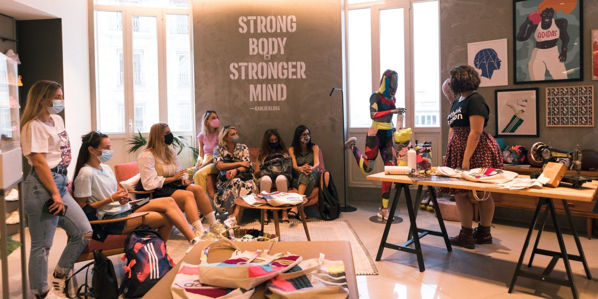 RETHINK FASHION: Ένα πρωτότυπο get-together στο νέο corner της adidas στο attica City Link