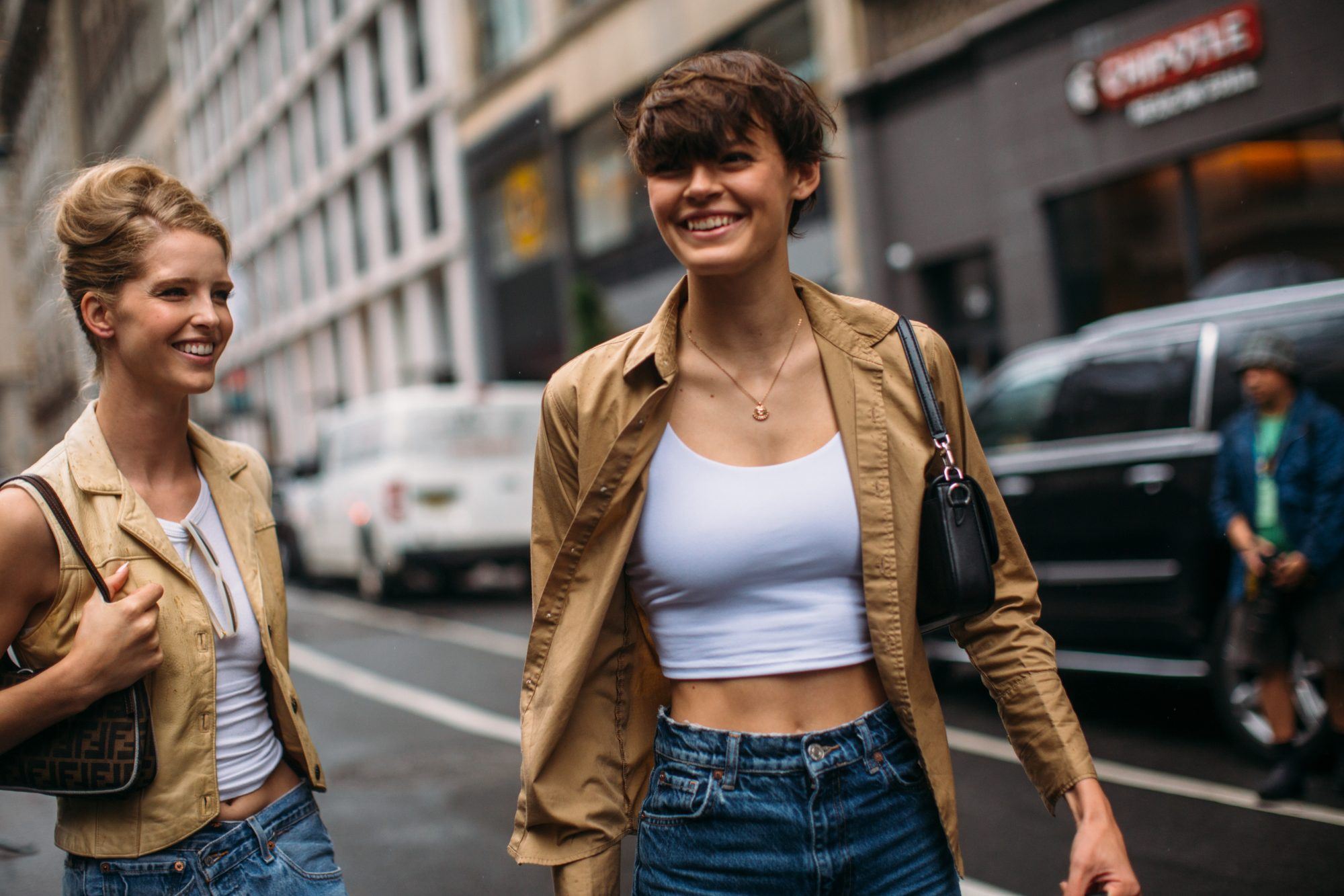 6 denim παντελόνια για κάθε σωματότυπο και κάθε στυλ