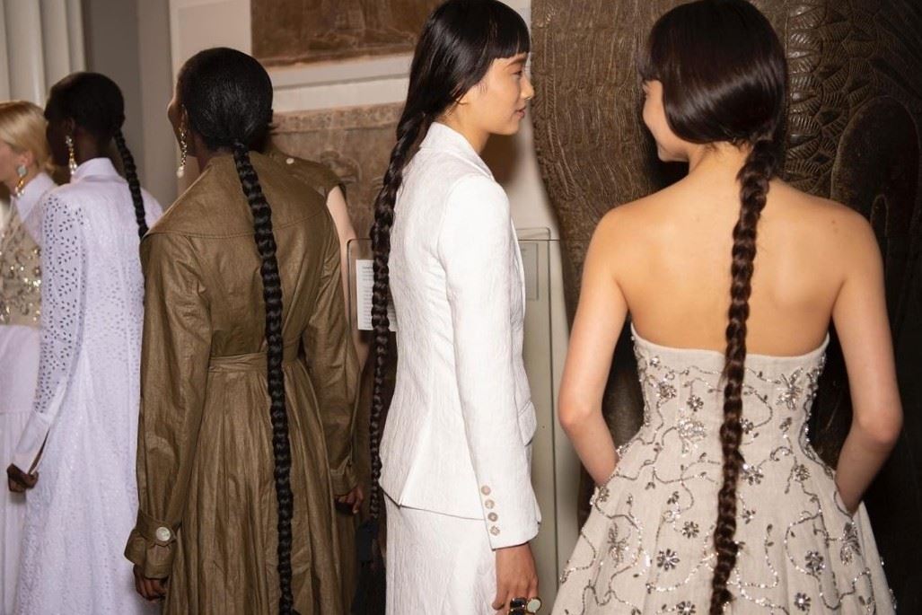 Όλα τα make-up & hair trends που ξεχωρίσαμε στην LFW και θα αντιγράψουμε με την πρώτη ευκαιρία