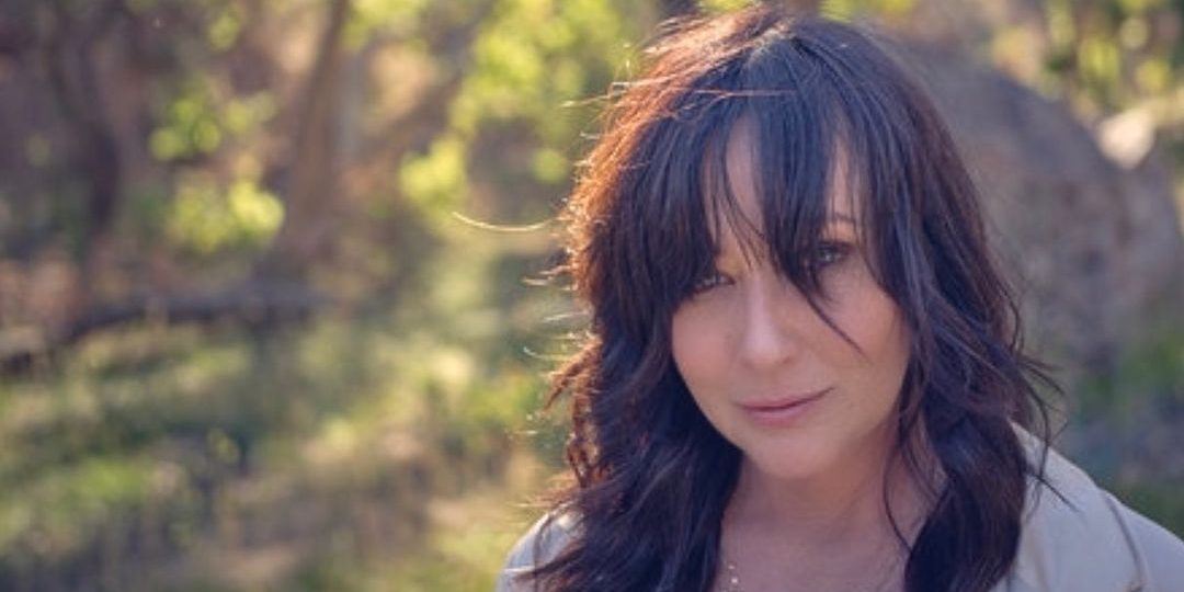 Shannen Doherty: Μοιράζεται φωτογραφίες από το «ταξίδι» της με τον καρκίνο του μαστού