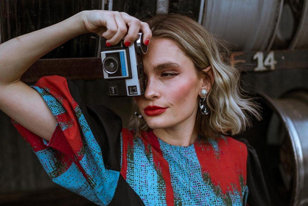 Τα lipsticks του φθινοπώρου: 6 αποχρώσεις που θα χαρίσουν extra πόντους στο στυλ σου