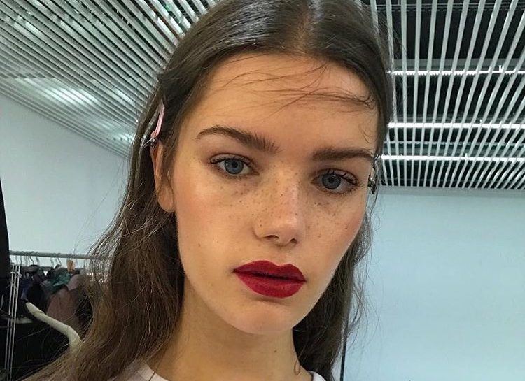 6 lip liners για να δημιουργήσεις τα πιο σαρκώδη χείλη