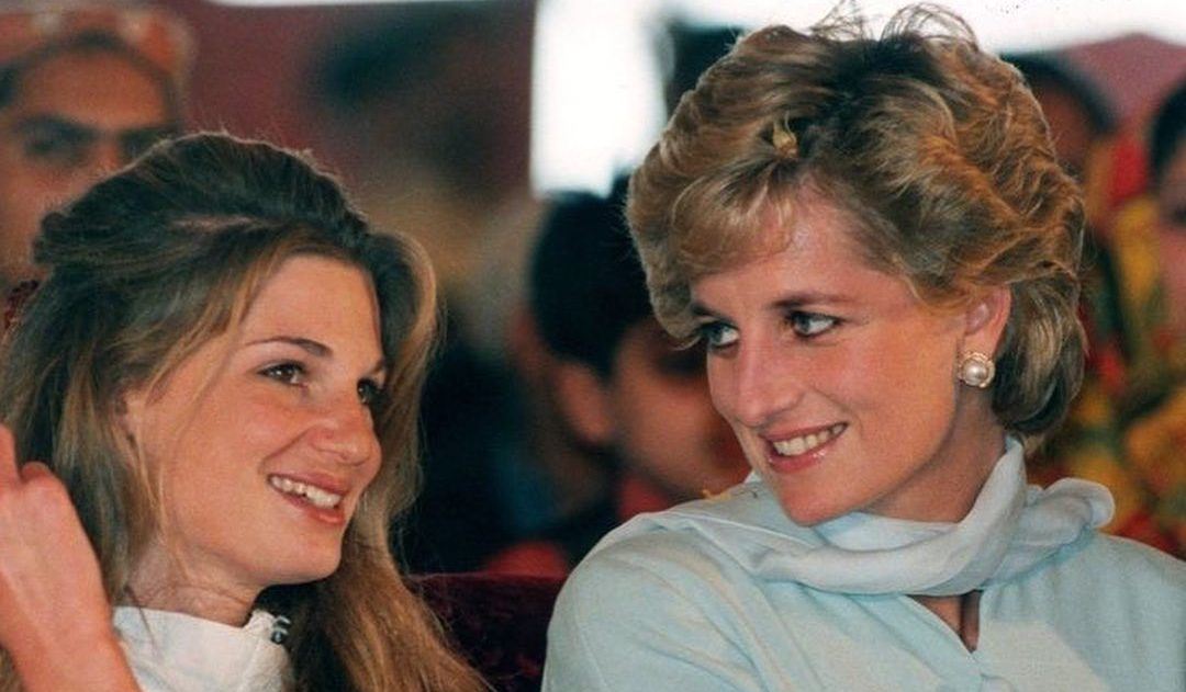 Η φίλη της πριγκίπισσας Diana, Jemima Khan διέκοψε τη συνεργασία με το «The Crown»