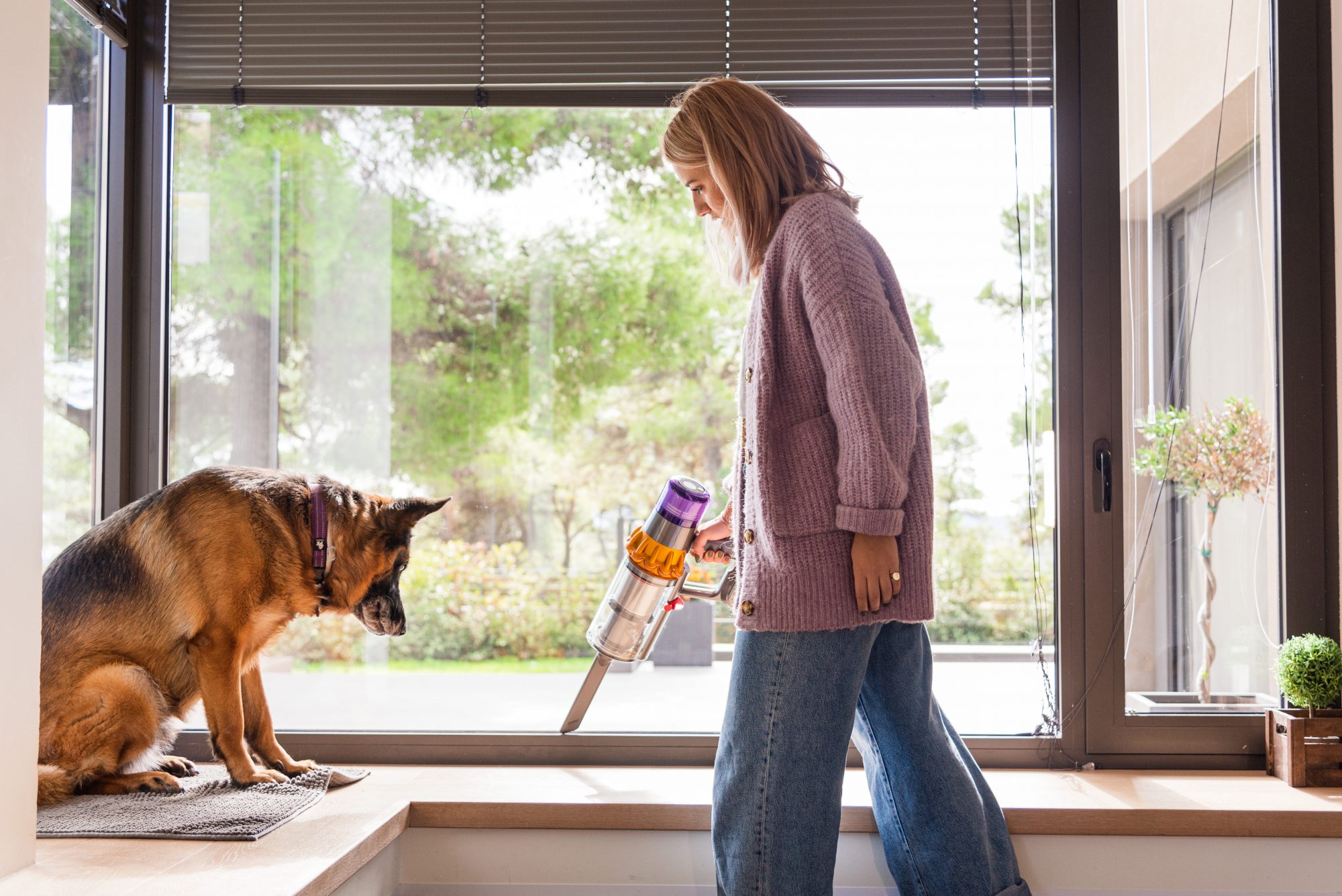 Η συγκατοίκηση με 2 σκυλιά είναι πότε το «dream come true» μου και πότε μια κατάσταση για γερά νεύρα και βαθιές ανάσες