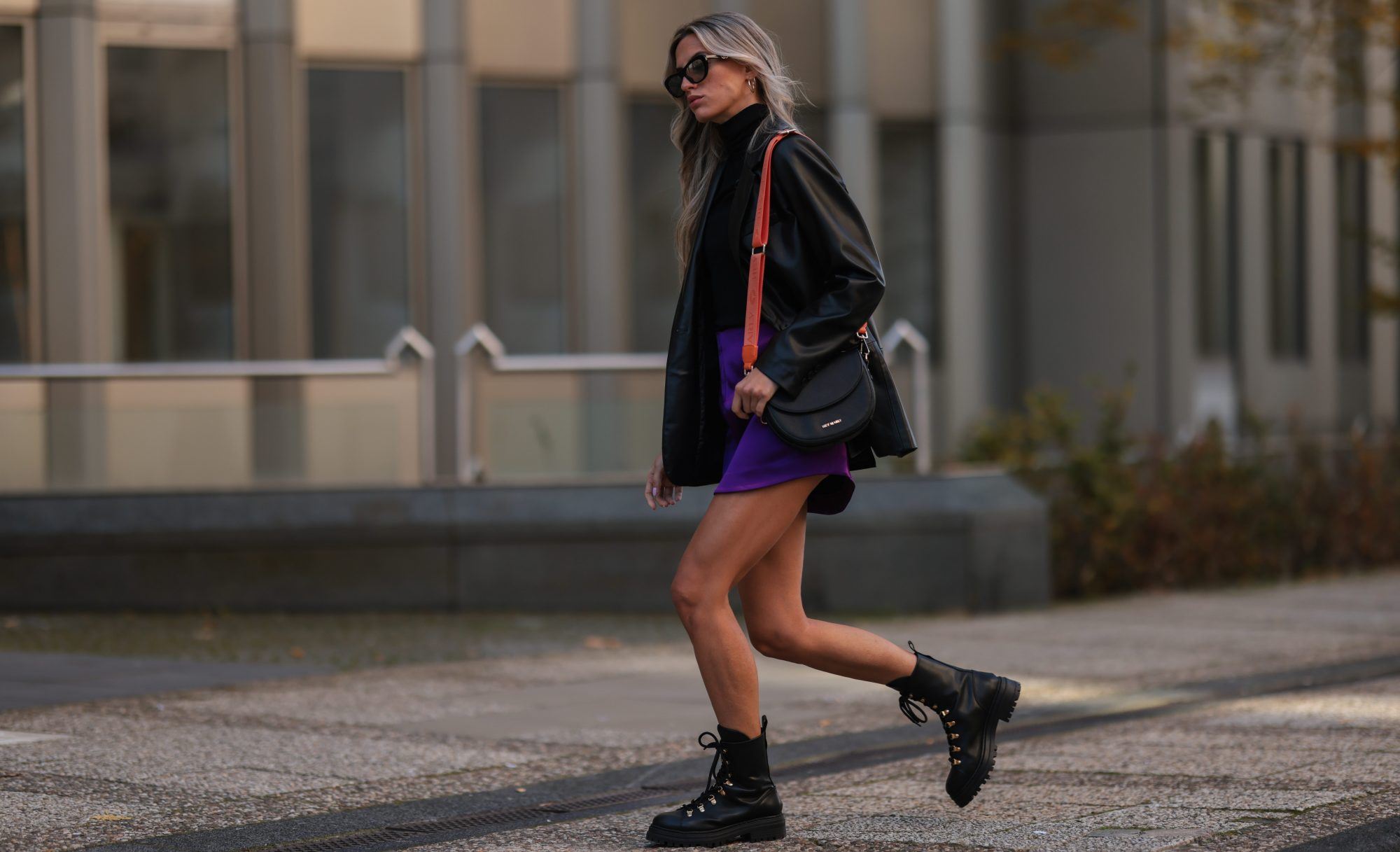 10 mini φούστες που θα απογειώσουν τα looks σου αυτήν τη σεζόν