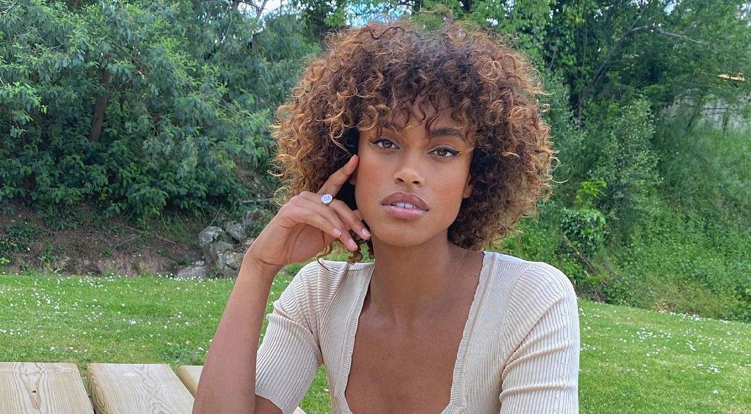 5 anti-frizz σαμπουάν ιδανικά για εσένα που τα μαλλιά σου φριζάρουν διαρκώς
