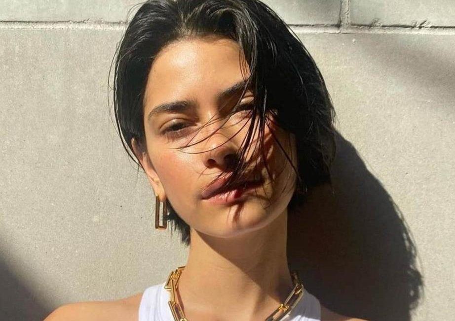 Bixie Cut: Άλλο ένα hot hairstyle που μας καλεί να υποκύψουμε στη γοητεία του
