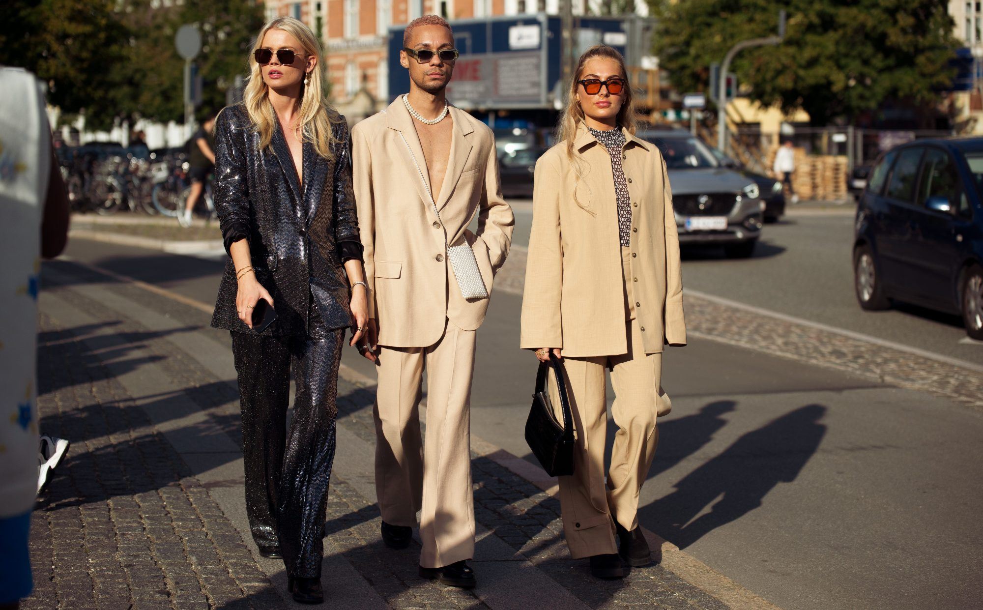 12 items που θα βρεις τώρα με ως και 70% έκπτωση στο Net-a-Porter. Αν δεν είναι αυτό ευκαιρία, τότε τι;