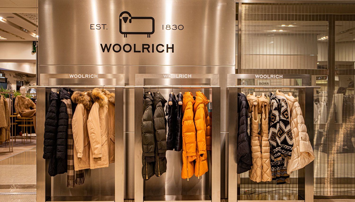H Woolrich ήρθε στην Ελλάδα