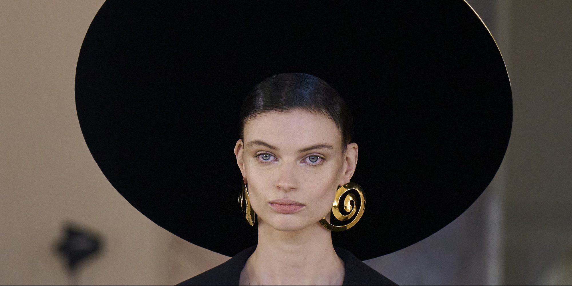 Haute Couture Week: Τα beauty trends που ξεχωρίσαμε από την Εβδομάδα Υψηλής Ραπτικής στο Παρίσι