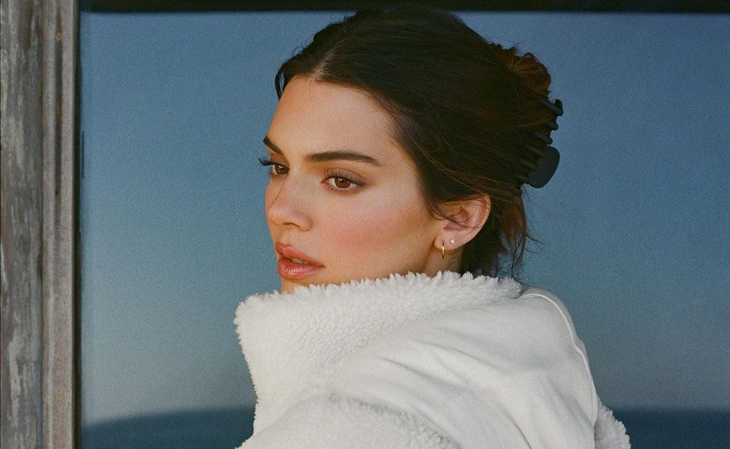 Kendall Jenner: Tο snowboarding παντελόνι της είναι το πιο κολακευτικό της αγοράς