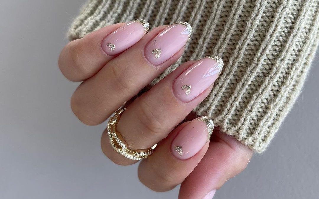 French mani: Tα trends που σπάνε τους κανόνες του κλασικού γαλλικού μανικιουρ