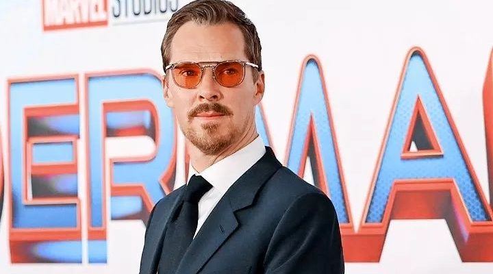 O Benedict Cumberbatch αποκάλυψε ότι είναι «ευτυχισμένος» που δεν ήταν παιδί - ηθοποιός
