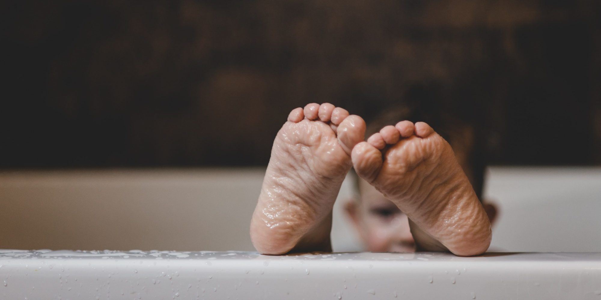 Πότε είναι έτοιμο το παιδί να κάνει μπάνιο μόνο του;