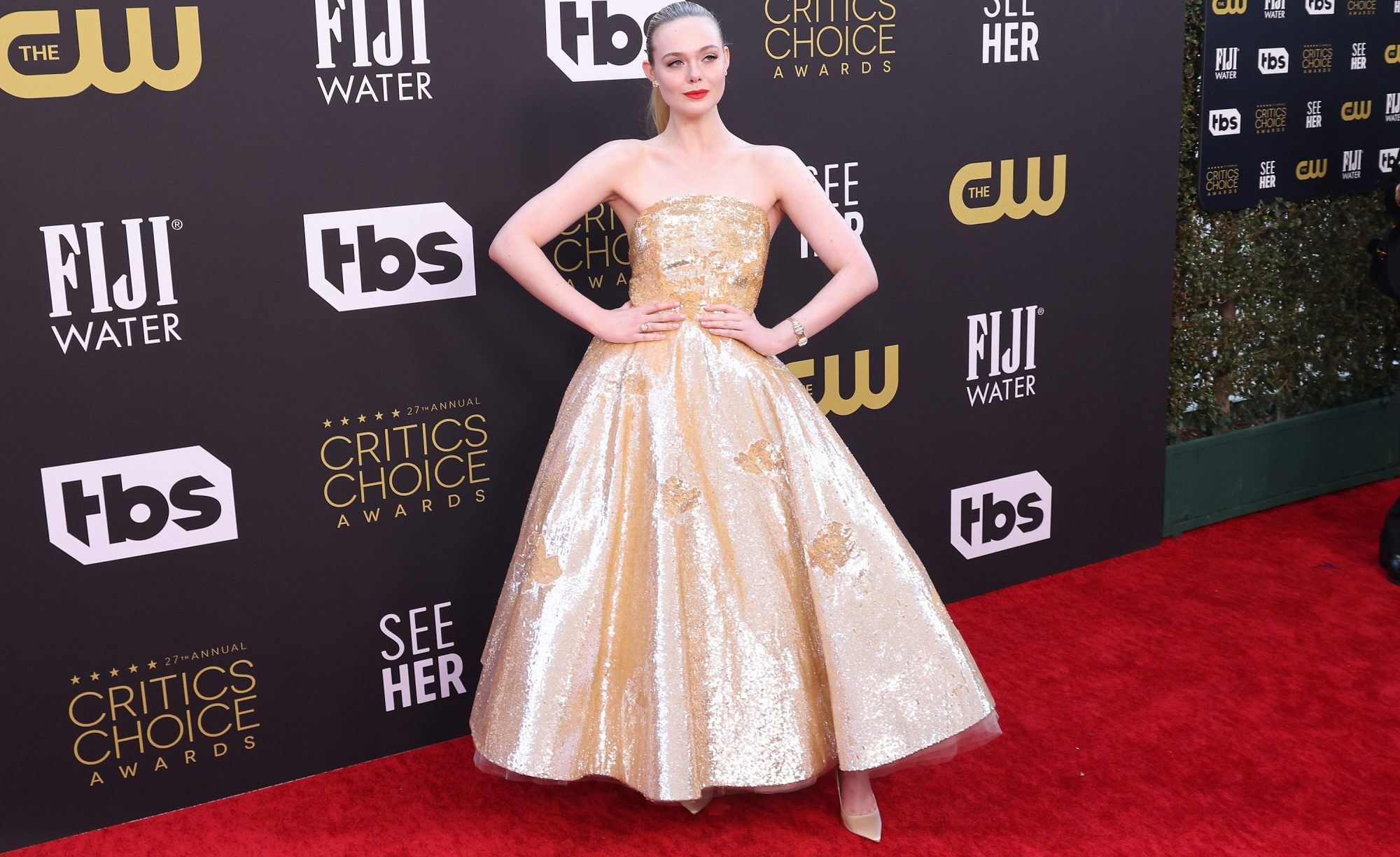 Critics Choice Awards 2022: Οι stars που ξεχώρισαν με τις εμφανίσεις τους στο κόκκινο χαλί