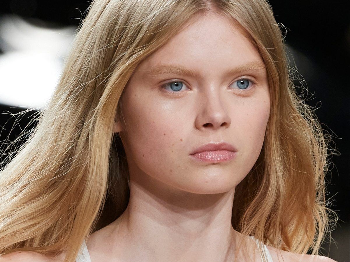 6 beauty χρήσεις της βαζελίνης που σίγουρα δεν γνώριζες μέχρι σήμερα