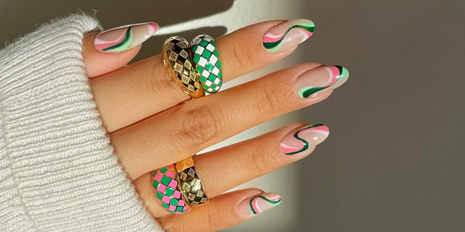 Swirl Nails: Από εμάς παίρνουν το πράσινο φως. Εσύ τι λες;