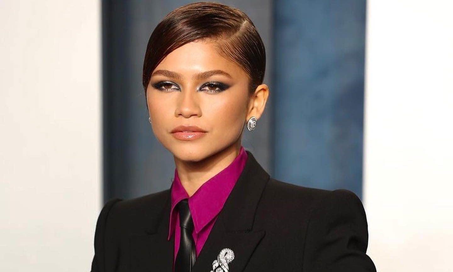 Zendaya, Selena Gomez & Blake Lively: Το nail trend που και οι τρεις έχουν υιοθετήσει τώρα