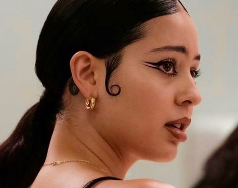 Double-Winged Liner: Είχες σκεφτεί να βάλεις μ’ αυτόν τον τρόπο eyeliner;