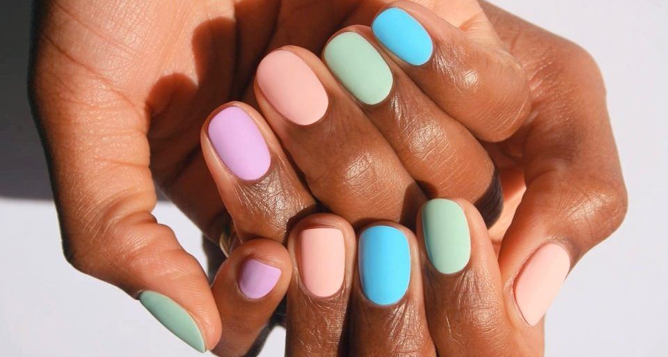 Pastel Nails: 10 ιδέες για να υιοθετήσεις το πιο ανοιξιάτικο μανικιούρ