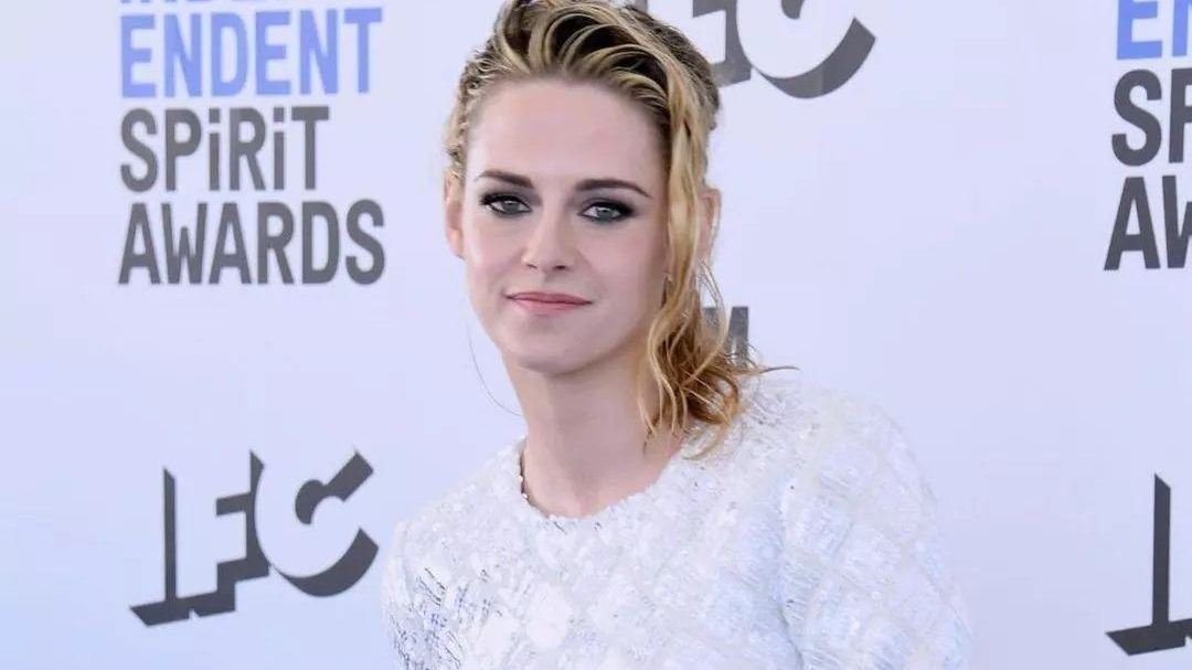 Kristen Stewart: Το μήνυμά της στον Πρόεδρο Putin