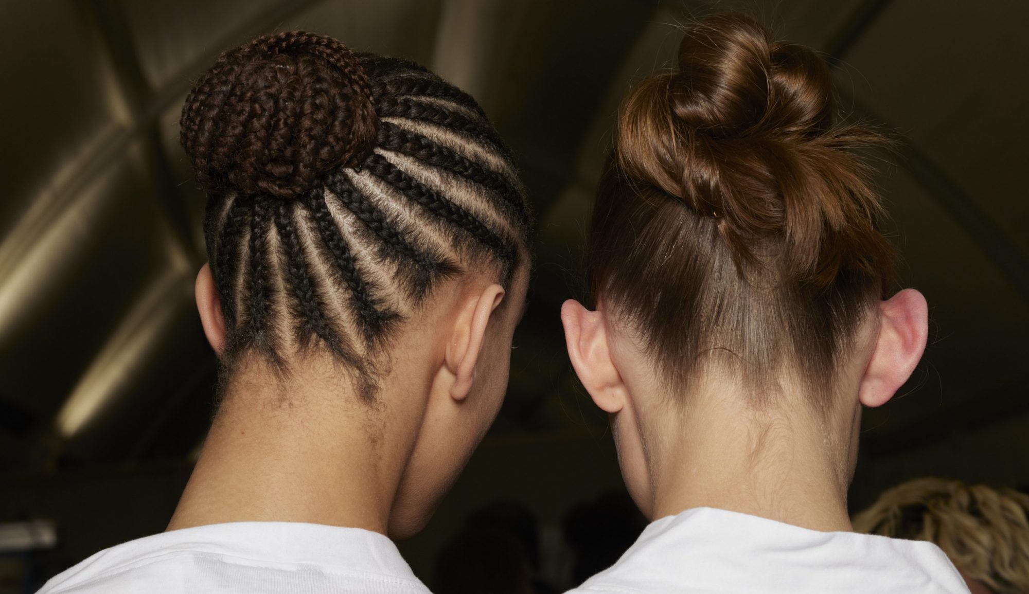 How to Style: Έτσι θα δημιουργήσεις τον τέλειο κότσο σε μόλις 1'