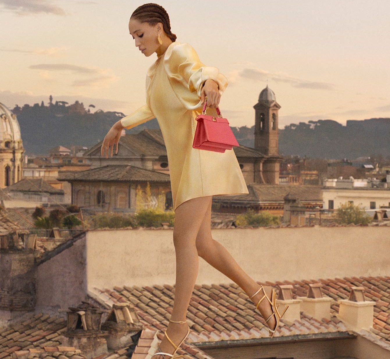 Η mini εκδοχή αυτής της Fendi τσάντας είναι τόσο stylish όσο και η πρωτότυπη