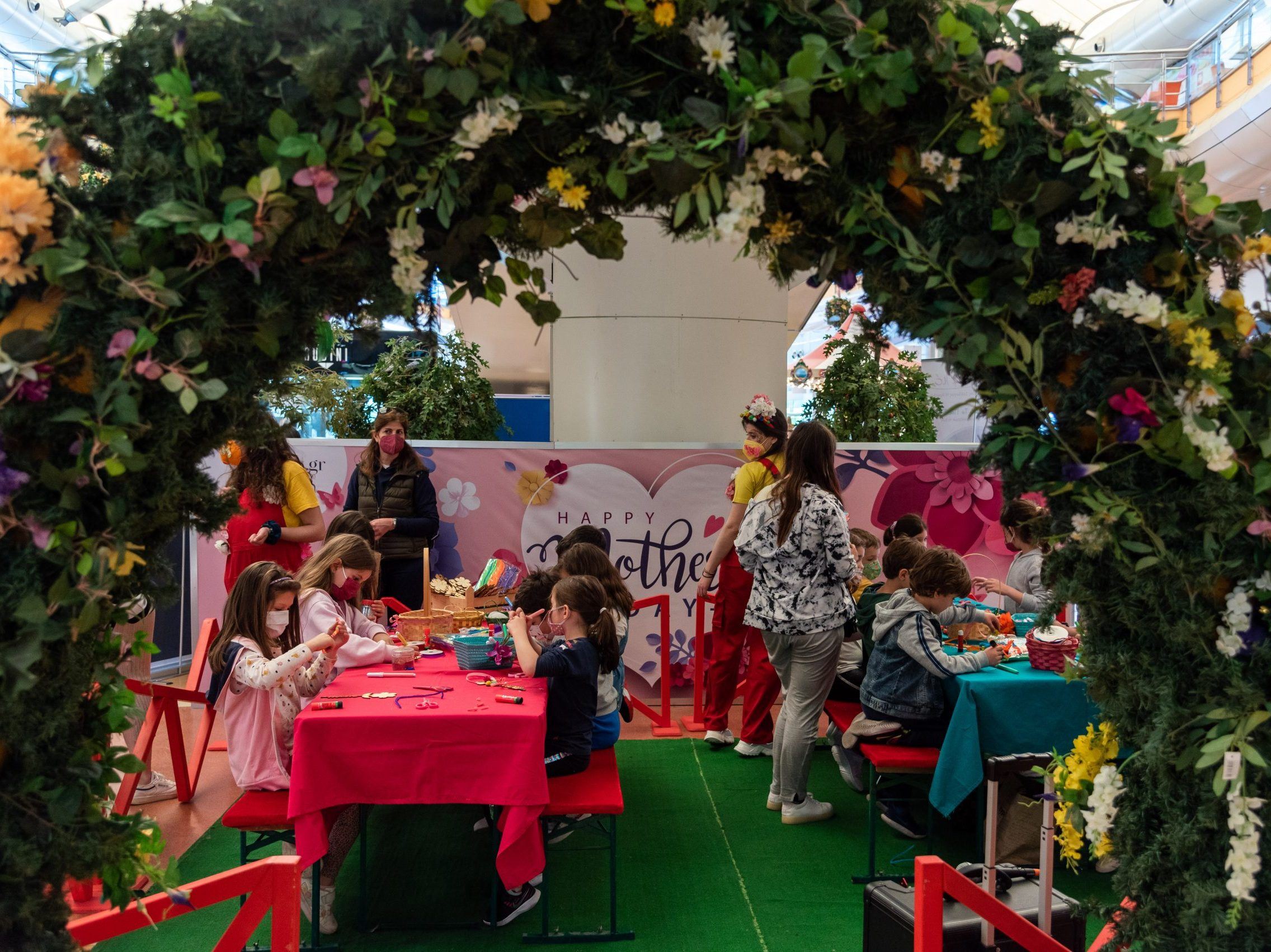Mother’s Day Event: Γιορτάσαμε τη μαμά σε ένα ψυχαγωγικό διήμερο στο Avenue