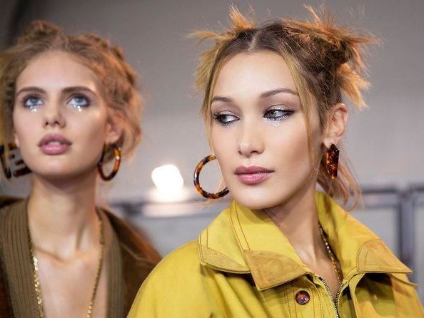 Αυτό είναι (με διαφορά) το πιο stylish χτένισμα της σεζόν