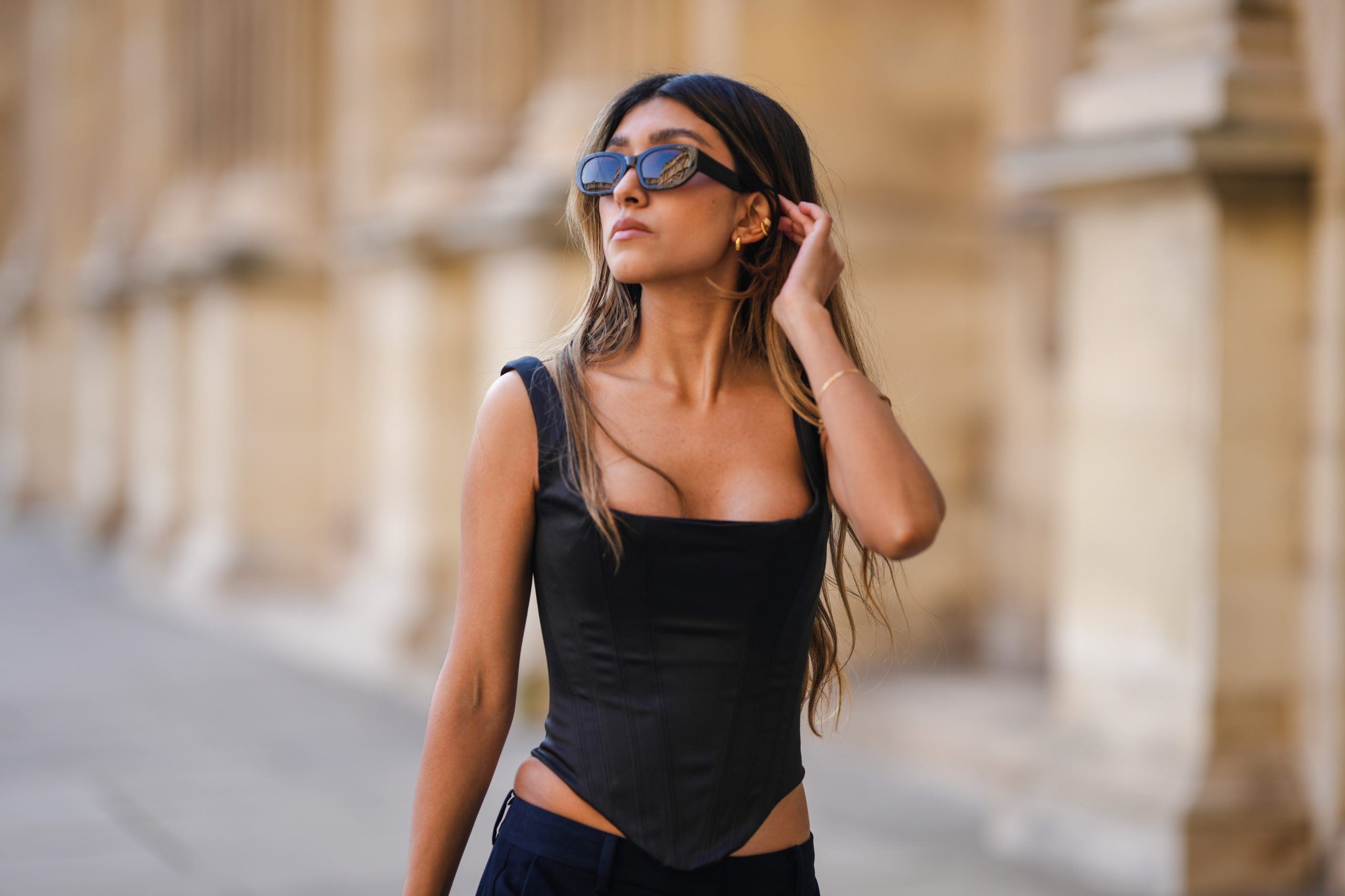 Ξέχνα τα πουκάμισα! Αυτό είναι το απόλυτο trend του 2022