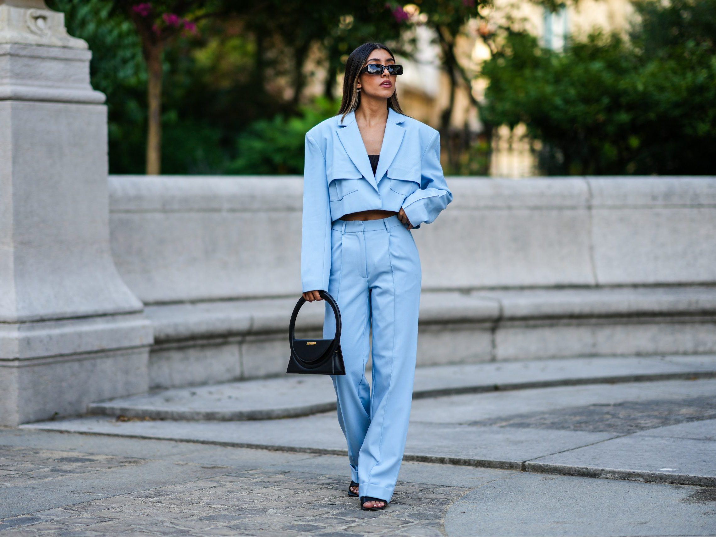 5 φθινοπωρινά outfits που λατρεύουν τα french girls (& τα items που θα χρειαστείς για να τα αντιγράψεις)