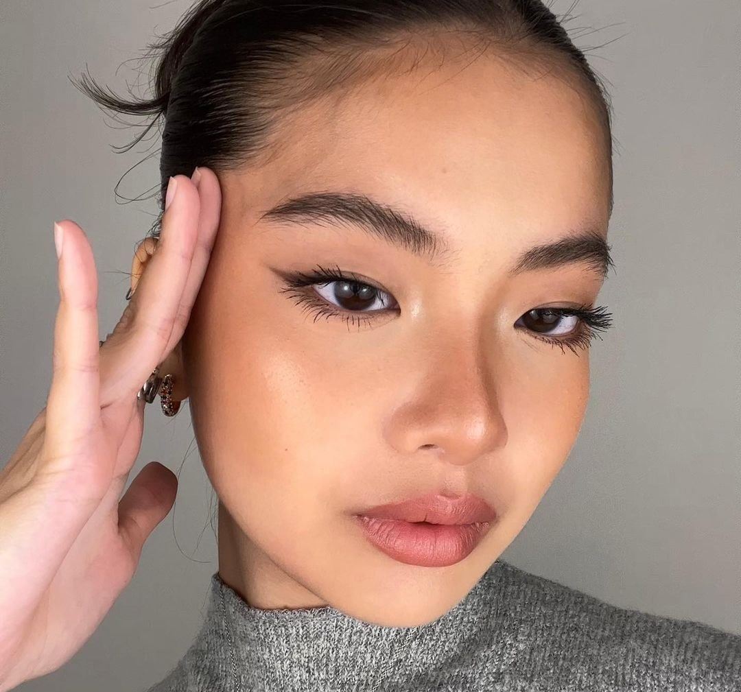 Oval lip-linning: Το απόλυτο tip για juicy χείλη