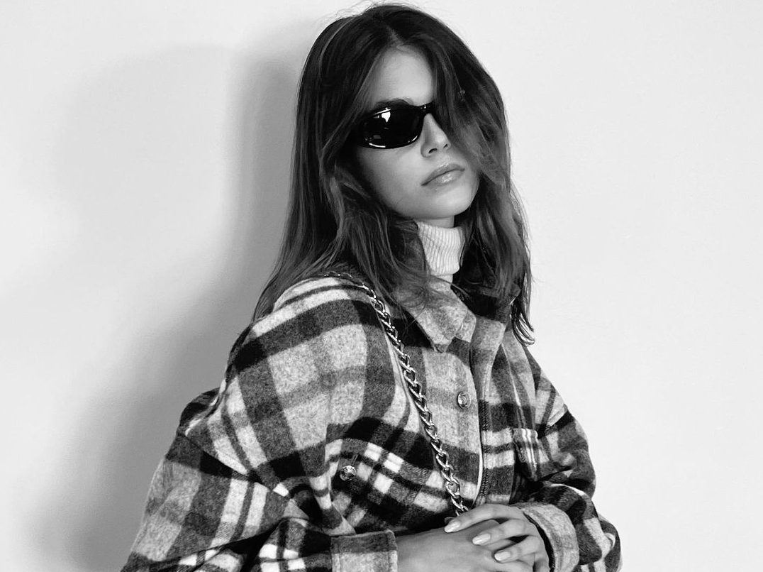 Από την Alexa Chung μέχρι τη Gigi Hadid, αυτά είναι τα celebrity outfits πρέπει να τα αντιγράψεις αυτό το φθινόπωρο